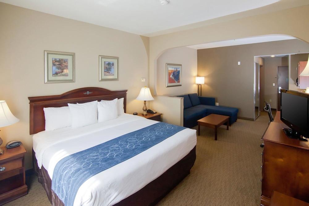 Comfort Suites Waco Near University Area Bagian luar foto