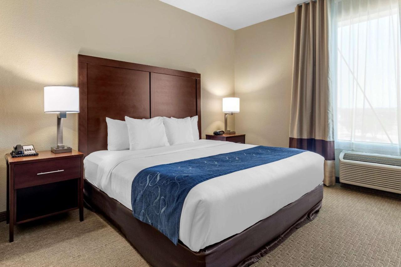 Comfort Suites Waco Near University Area Bagian luar foto
