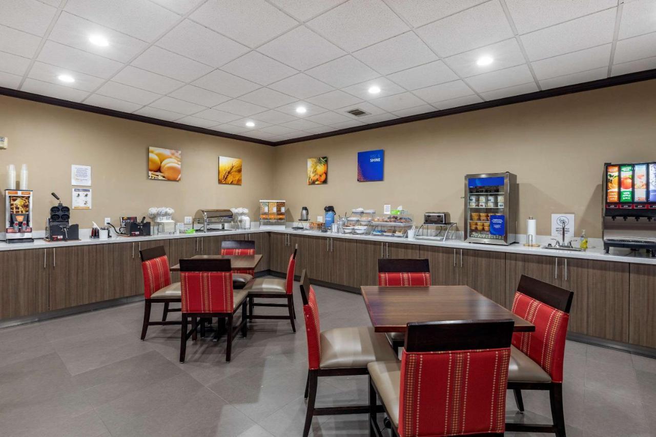 Comfort Suites Waco Near University Area Bagian luar foto